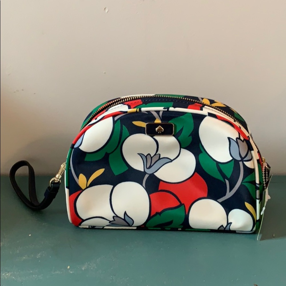 NWT Kate Spade medium dome cosmetic bag